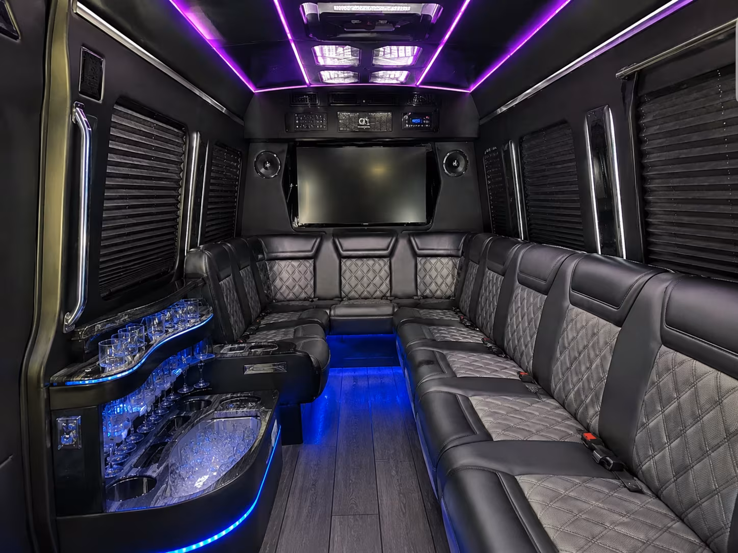 arrange transportation for your next airport transfer 3
