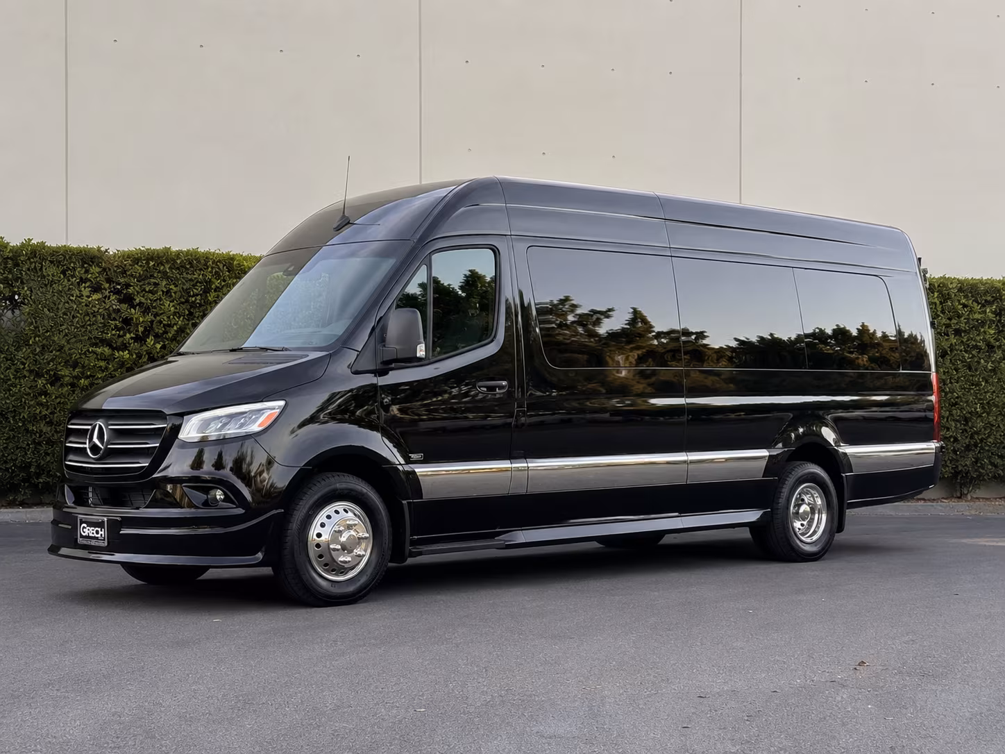 arrange transportation for your next bachelor or bachelorette party 1
