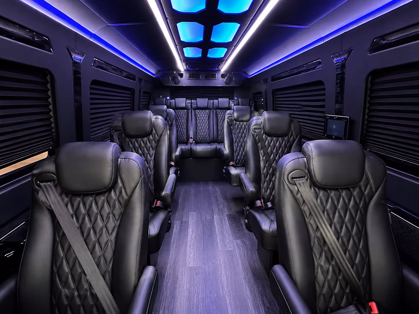 arrange transportation for your next prom 3