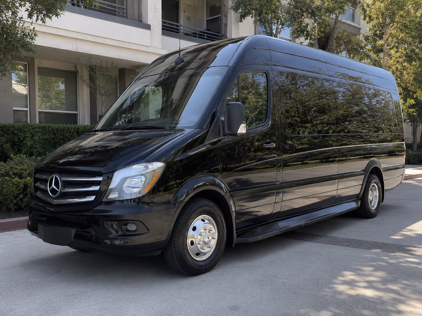 arrange transportation for your next wedding 5