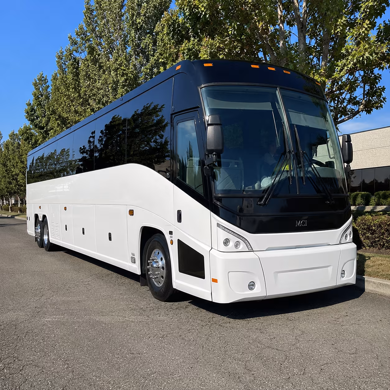 frederick 50 passenger charter bus