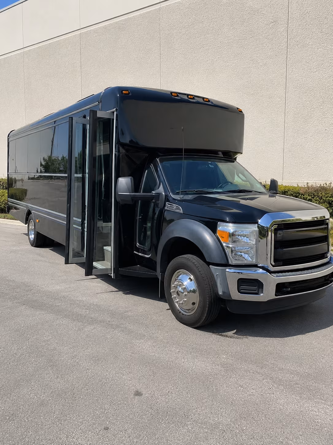 frederick bus rentals