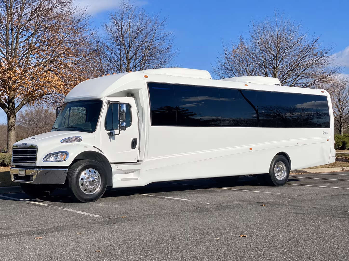 rent a party bus in frederick for prom night at tuscarora and linganore high schools